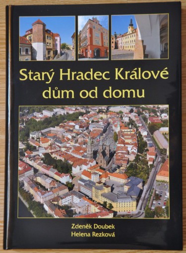 Starý Hradec Králové dům od domu
